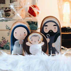 Noel Nativity Set