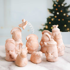 Papemelroti Resin Nativity Set
