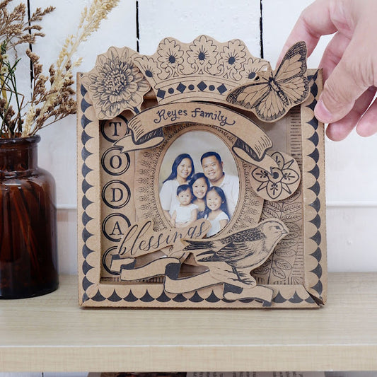 NEW!  DIY Paper Picture Frame Craft